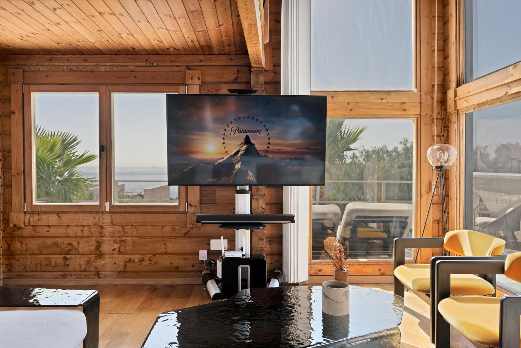 Increible Villa De Madera Con Vistas Al Mar Альхесірас Екстер'єр фото